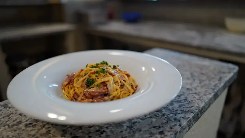 Spaghetti à la carbonara